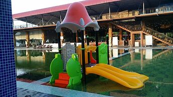 Excel River View Hotel