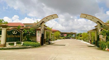 Excel River View Hotel