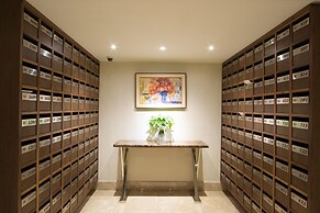 Thomson Hotel Huamark