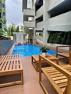 Thomson Hotel Huamark