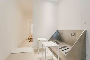 Thomson Hotel Huamark