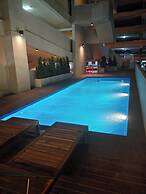 Thomson Hotel Huamark