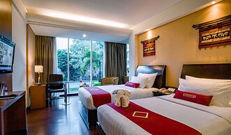 Emersia Hotel & Resort