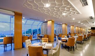 Emersia Hotel & Resort