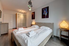 Dom & House - Apartments Waterlane