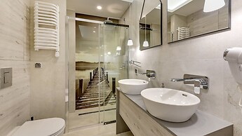 Dom & House - Apartments Waterlane