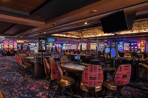 Golden Nugget Hotel & Casino Lake Tahoe