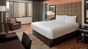 Golden Nugget Hotel & Casino Lake Tahoe