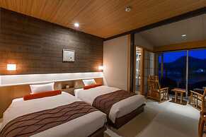 Migiwatei Ochi Kochi