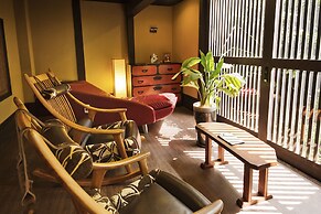 Migiwatei Ochi Kochi