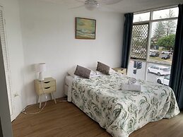 Northpoint Holiday Apartments