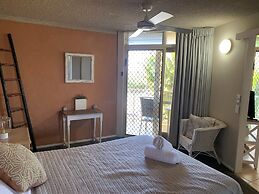 Northpoint Holiday Apartments