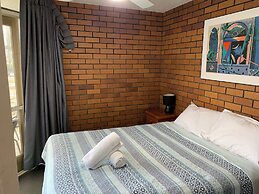 Northpoint Holiday Apartments