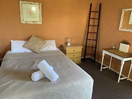 Northpoint Holiday Apartments
