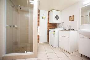 Northpoint Holiday Apartments