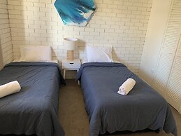 Northpoint Holiday Apartments