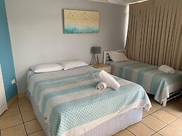 Northpoint Holiday Apartments