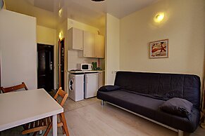 STN Apartments on Grafskiy