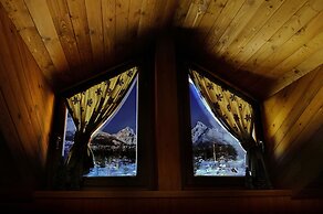 panoraMic Mountain Residence