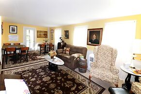 The Hann Homestead Inn