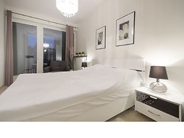 Dom & House – Apartments Old Town Tandeta