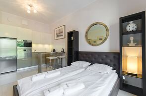 Dom & House – Apartments Old Town Tandeta