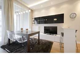 Dom & House – Apartments Old Town Tandeta