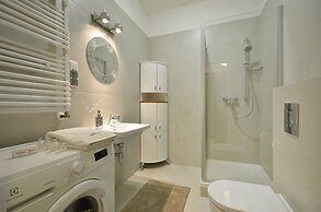 Dom & House – Apartments Old Town Tandeta