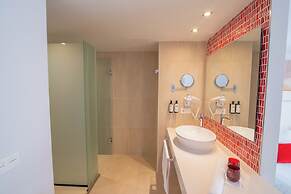 Aequora Lanzarote Suites