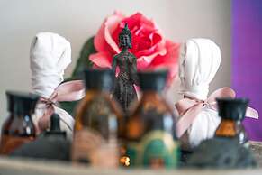Aequora Lanzarote Suites