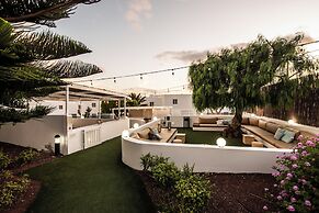 Aequora Lanzarote Suites