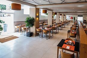 Aequora Lanzarote Suites