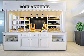 Aequora Lanzarote Suites