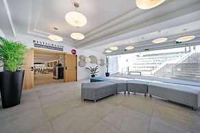 Aequora Lanzarote Suites