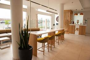 Aequora Lanzarote Suites