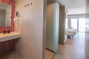 Aequora Lanzarote Suites