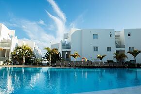 Aequora Lanzarote Suites