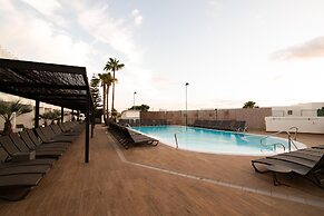 Aequora Lanzarote Suites