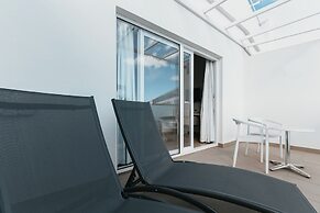 Aequora Lanzarote Suites