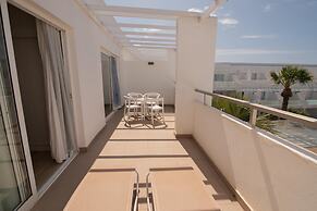 Aequora Lanzarote Suites