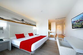 Aequora Lanzarote Suites