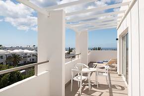 Aequora Lanzarote Suites