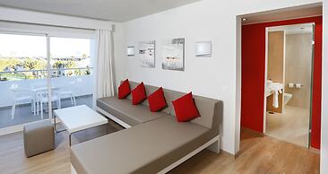Aequora Lanzarote Suites