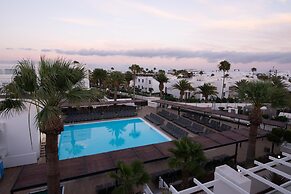 Aequora Lanzarote Suites