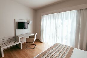 Aequora Lanzarote Suites