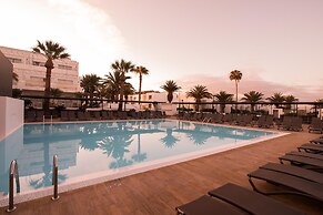Aequora Lanzarote Suites