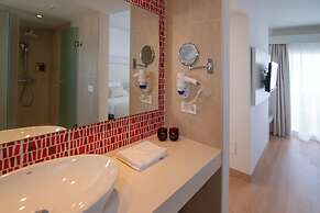 Aequora Lanzarote Suites