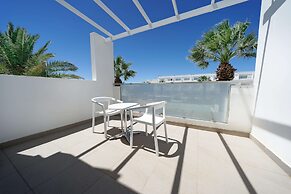 Aequora Lanzarote Suites