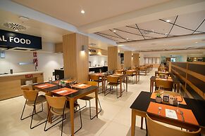 Aequora Lanzarote Suites