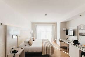 Aequora Lanzarote Suites